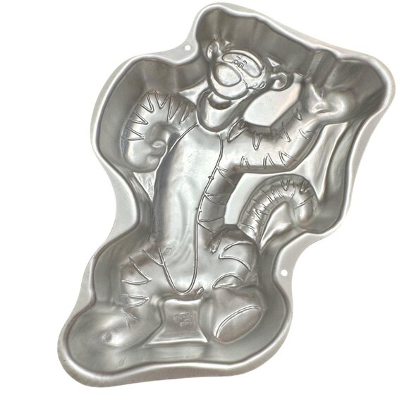 Wilton Cake Pan Disney Tigger Tiger 2105-3001 Vtg 1998 Winnie The Pooh - Picture 2 of 8